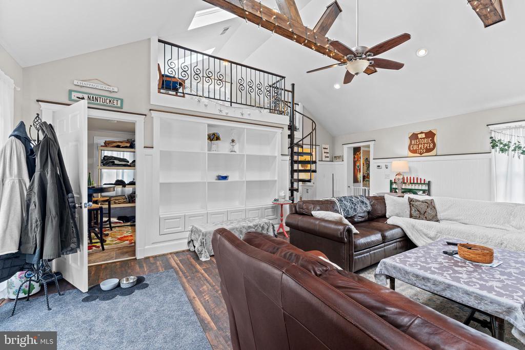 12216 Bristow Rd