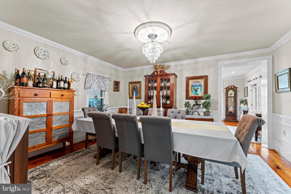 12216 Bristow Rd