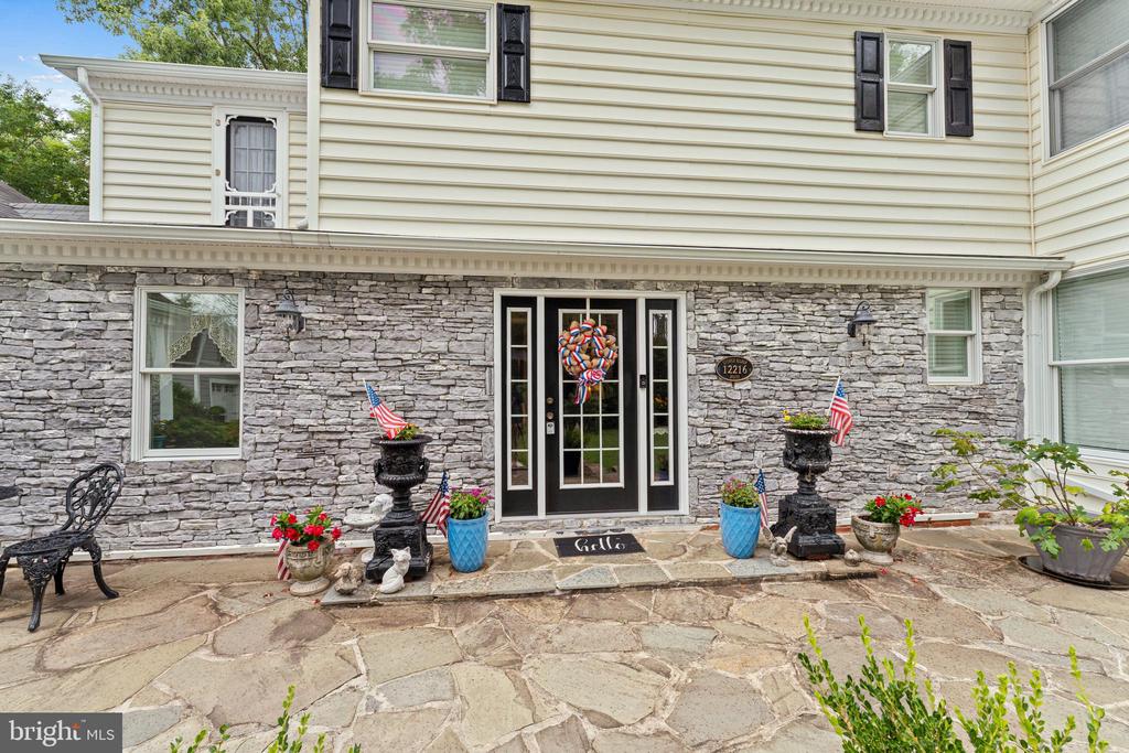 12216 Bristow Rd