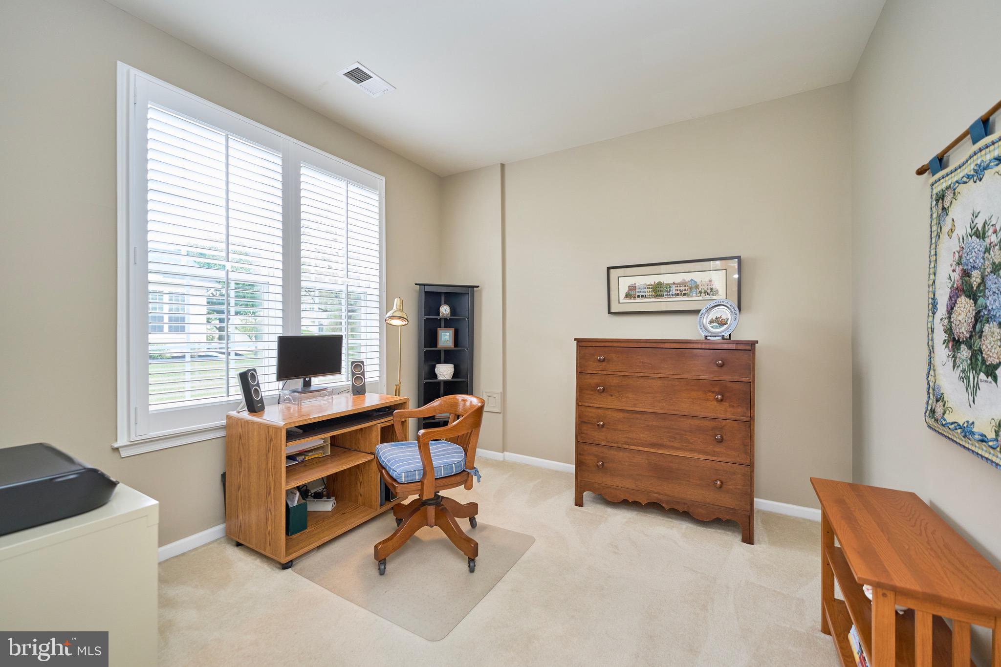 6531 Alderwood Way