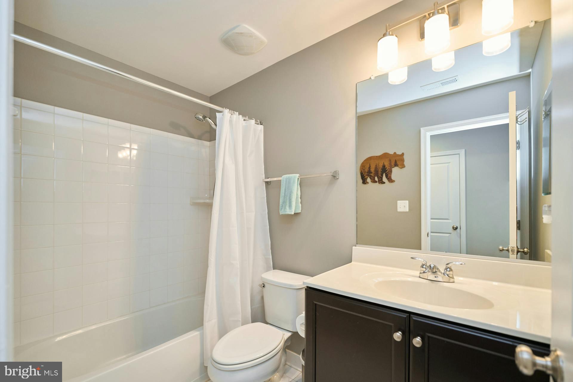 11963 Mirror Lake Ln