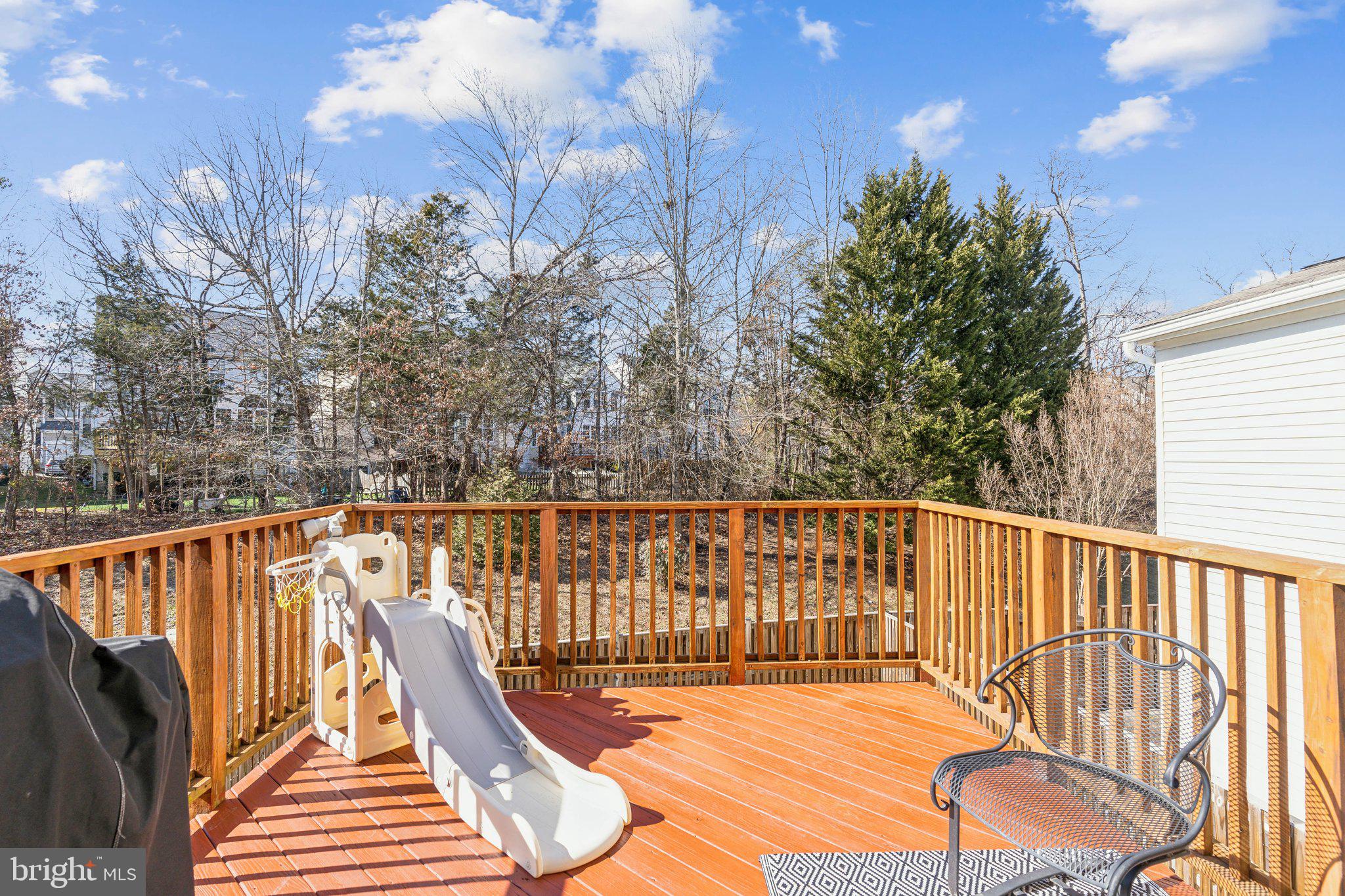 8836 Howland Pl