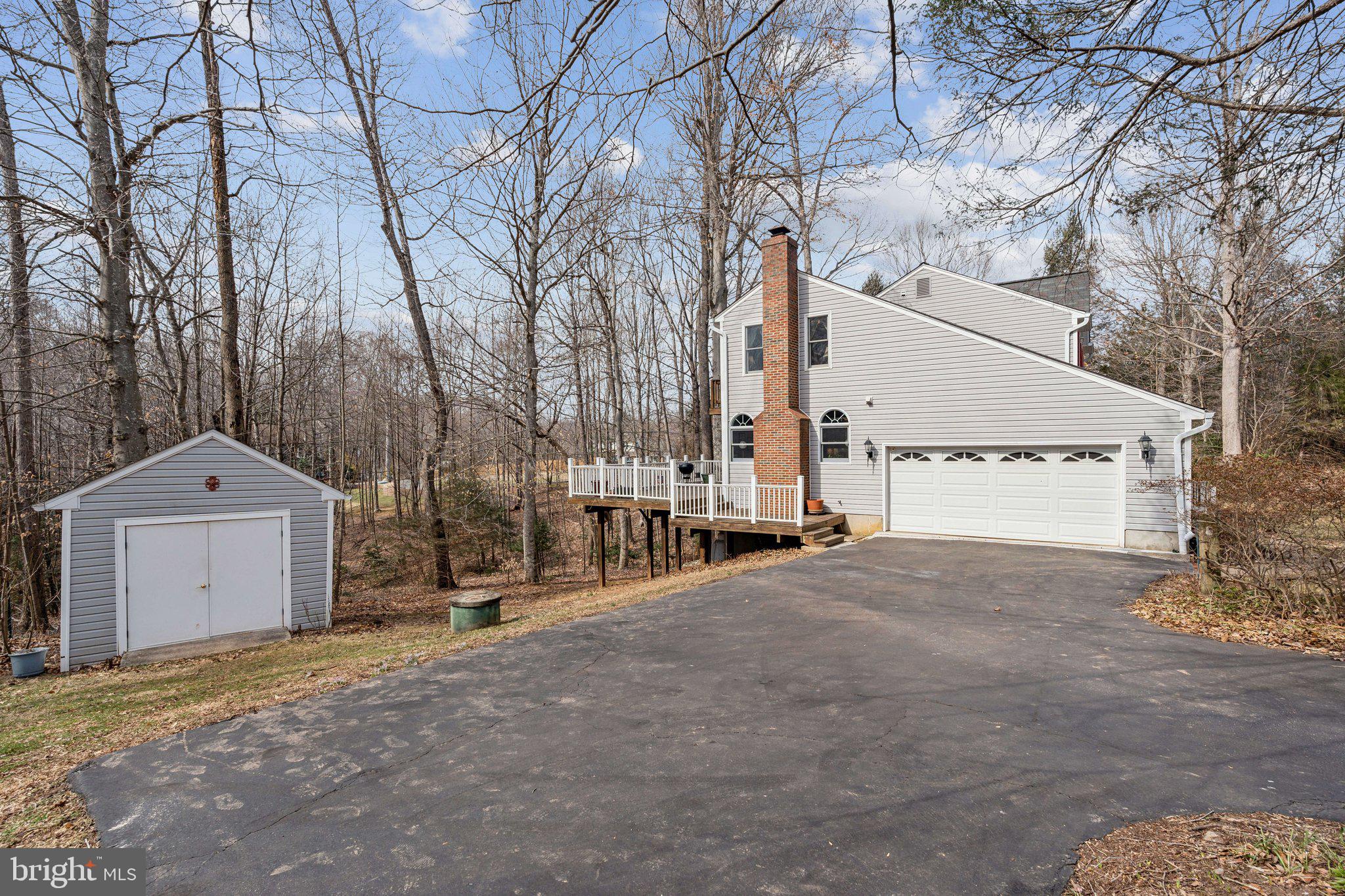 12250 Rustic Wood Ct