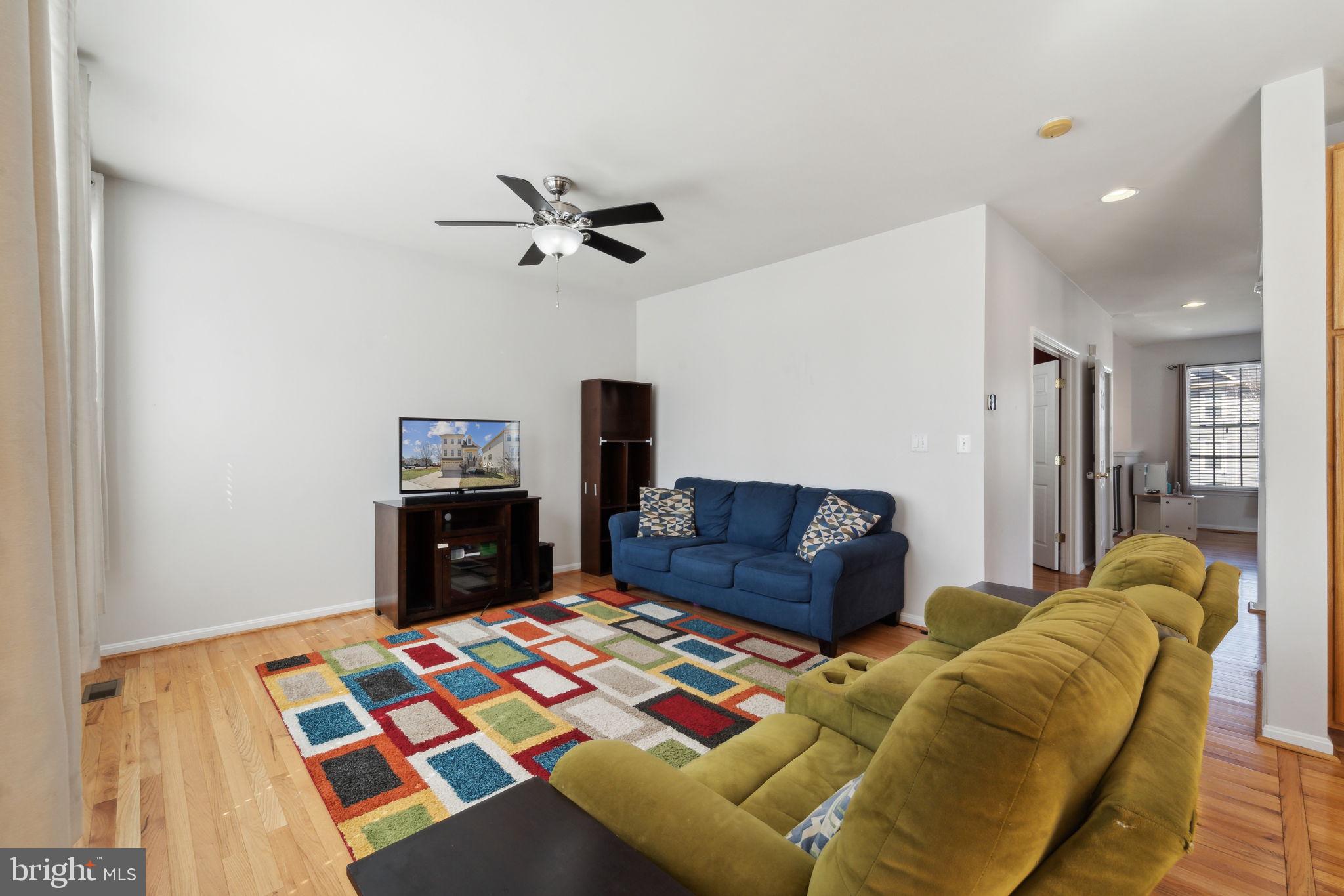 8640 Webster Tavern Way