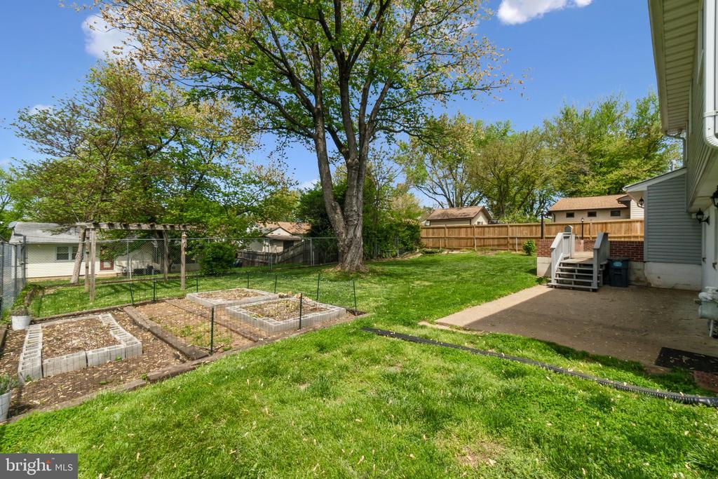 13320 Hillendale Dr