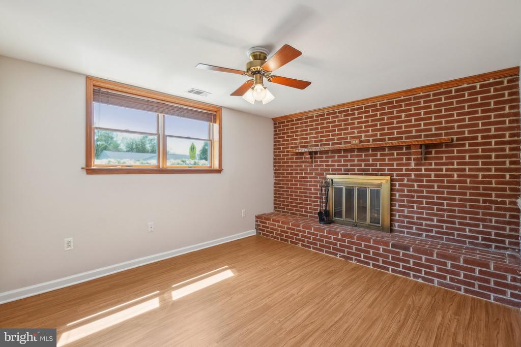 13320 Hillendale Dr