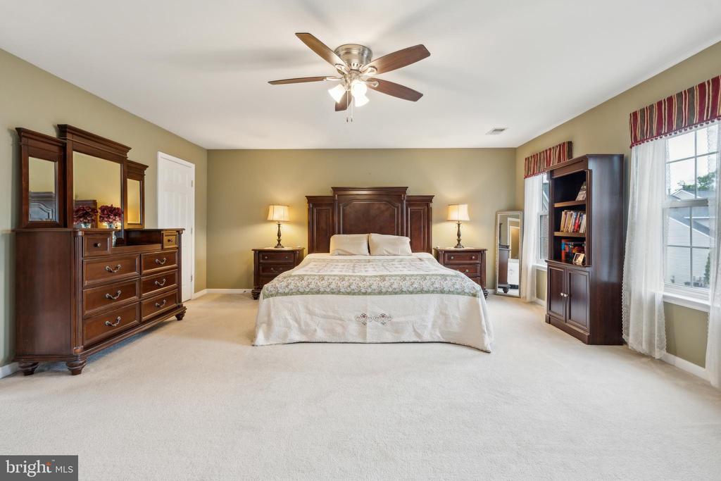 12149 Jennell Dr