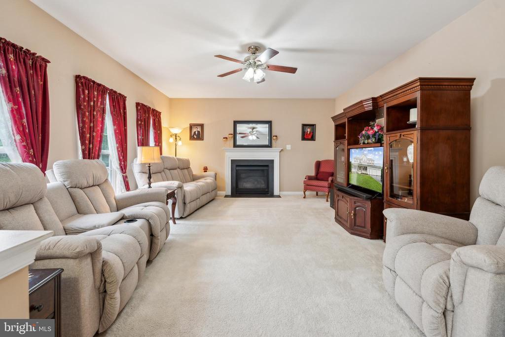 12149 Jennell Dr