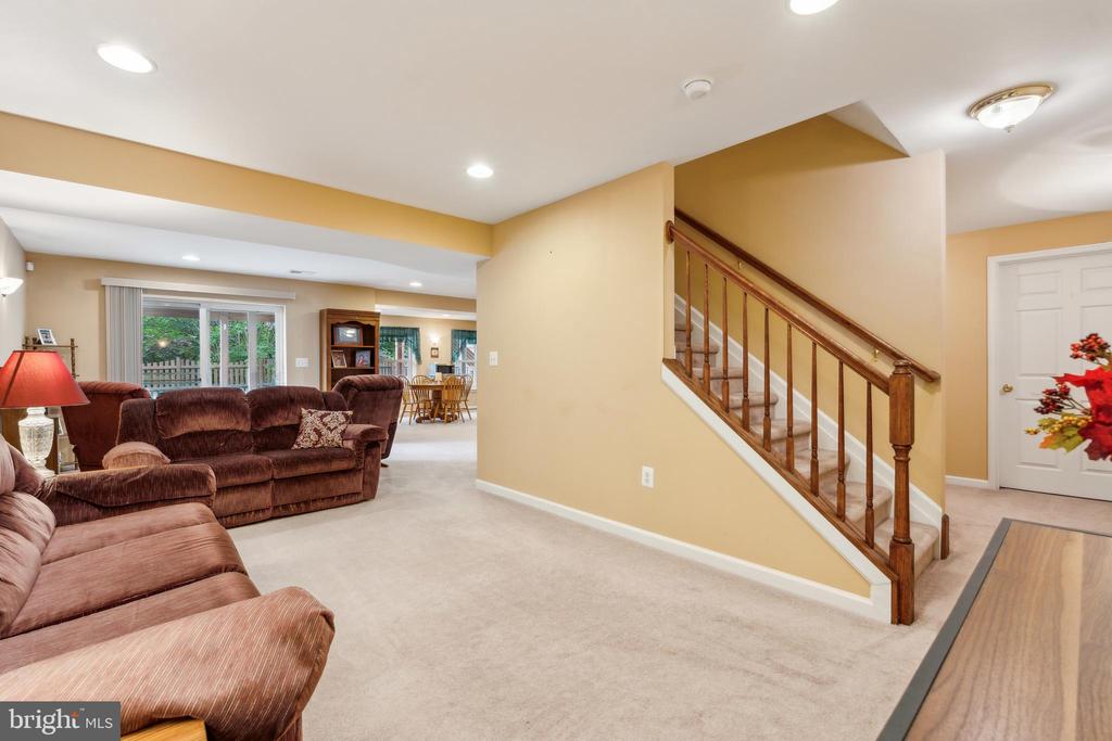 12149 Jennell Dr