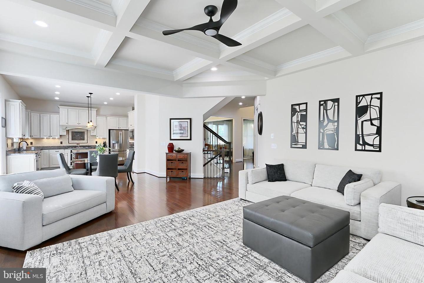 7901 Lukes Lodge Pl