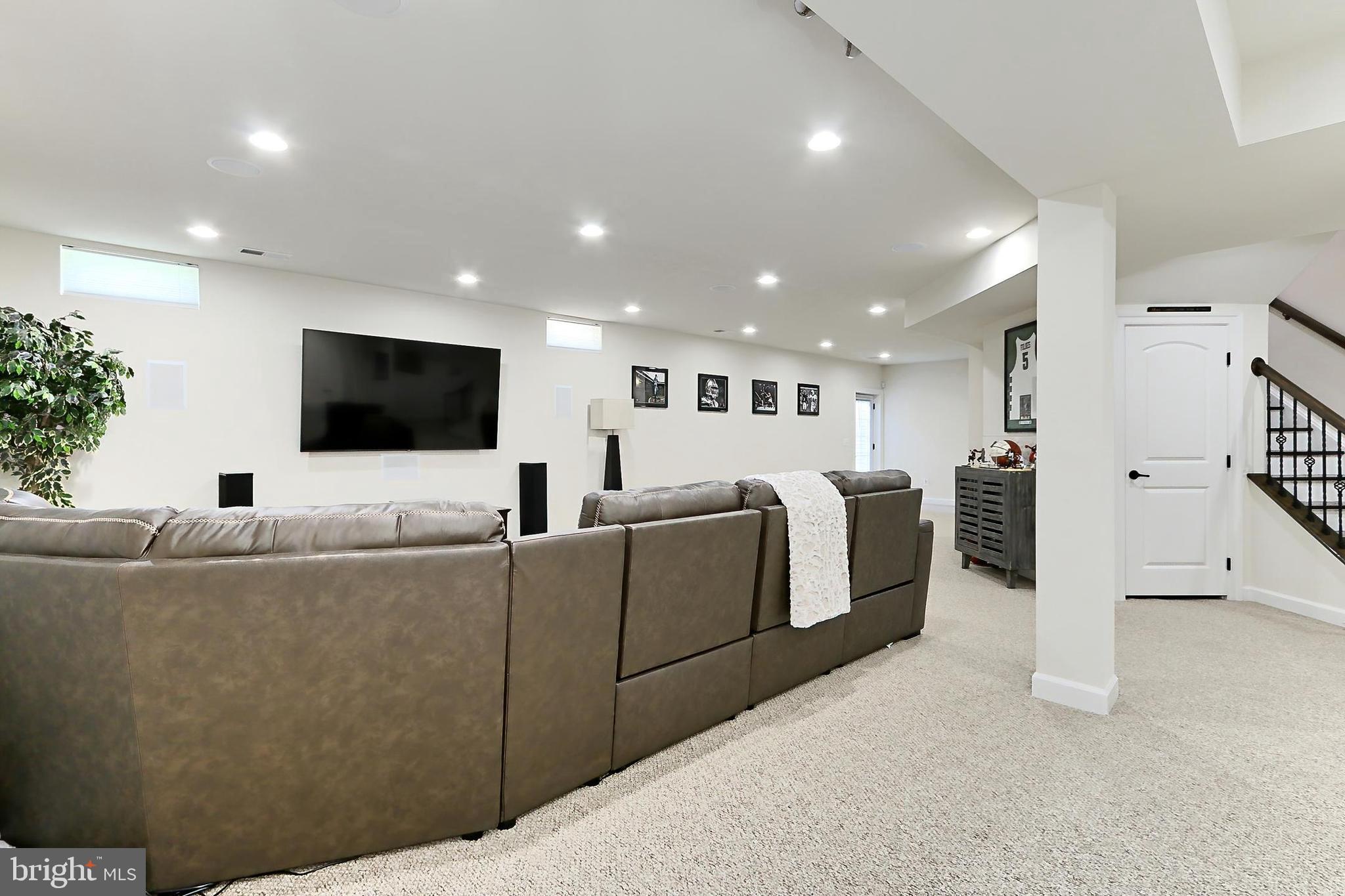 7901 Lukes Lodge Pl