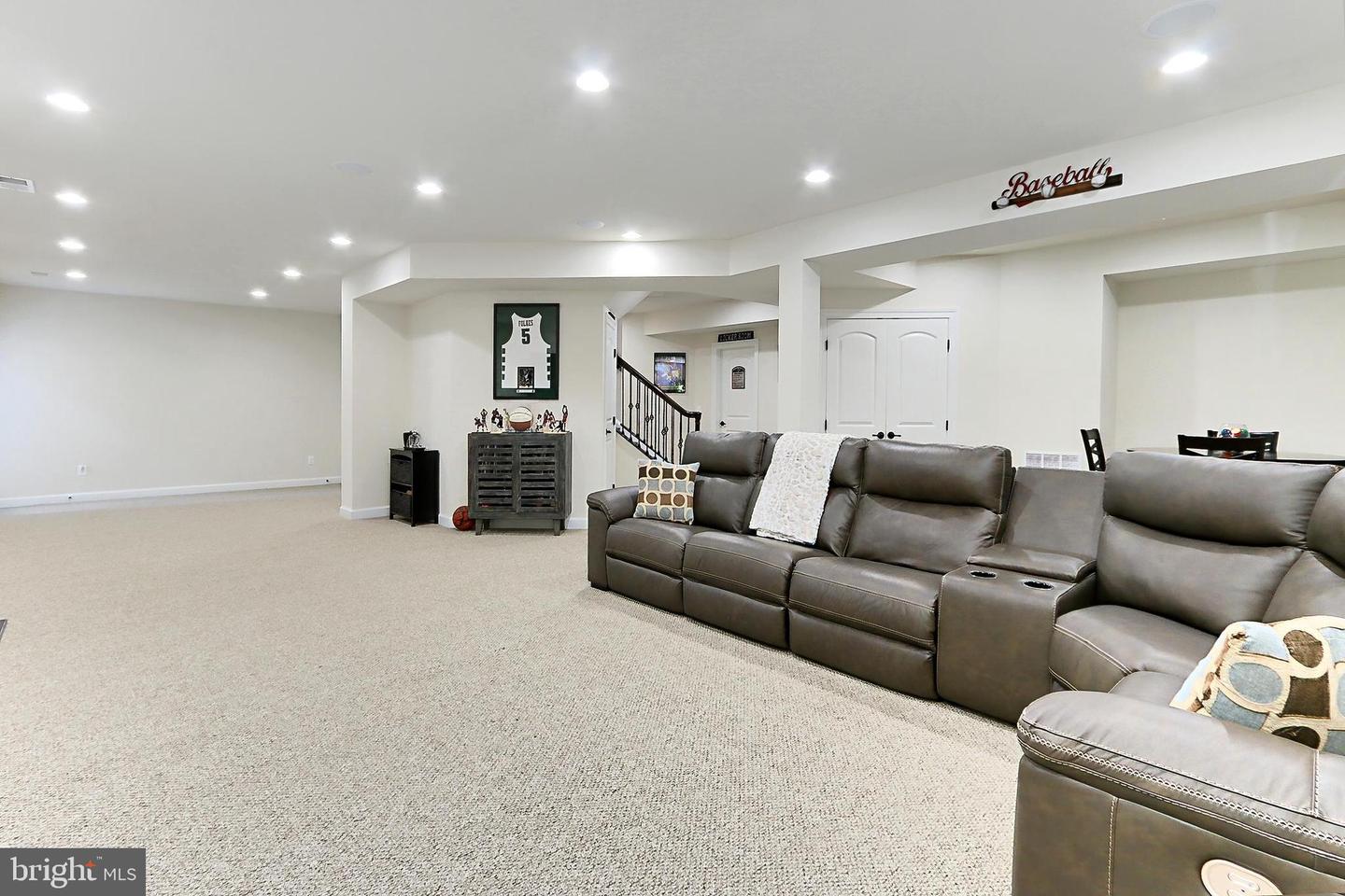 7901 Lukes Lodge Pl