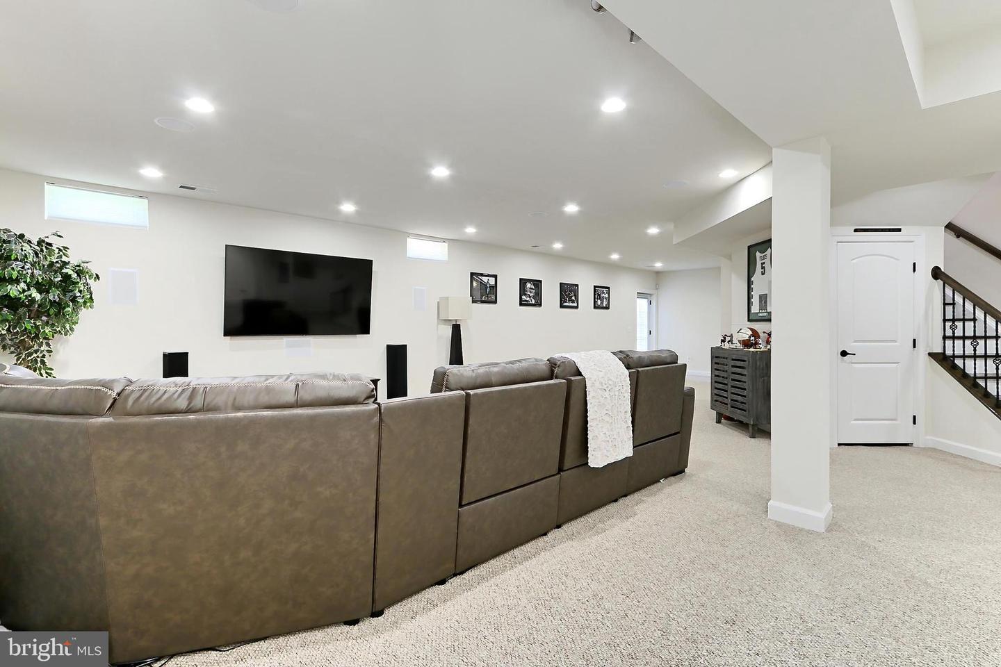 7901 Lukes Lodge Pl