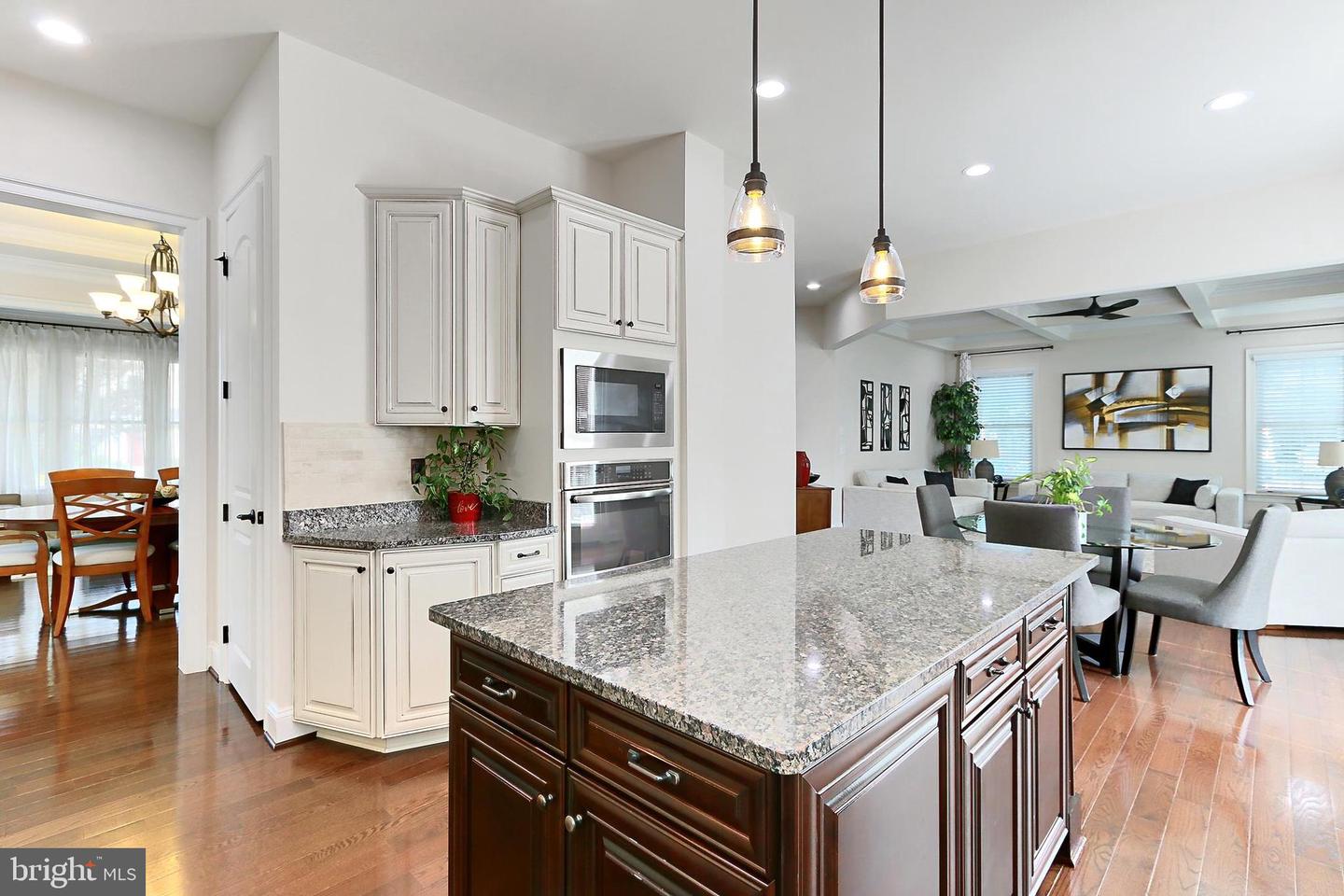 7901 Lukes Lodge Pl