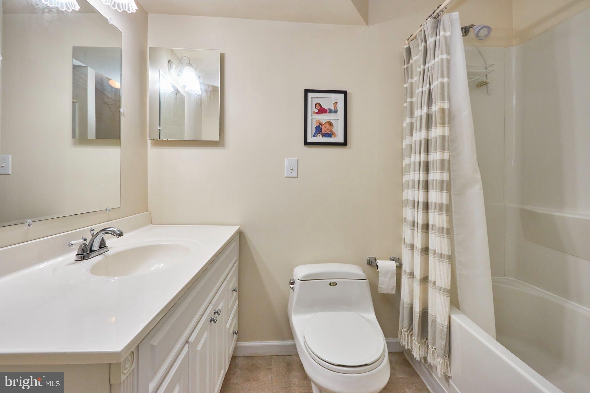 13217 Flynn Ct