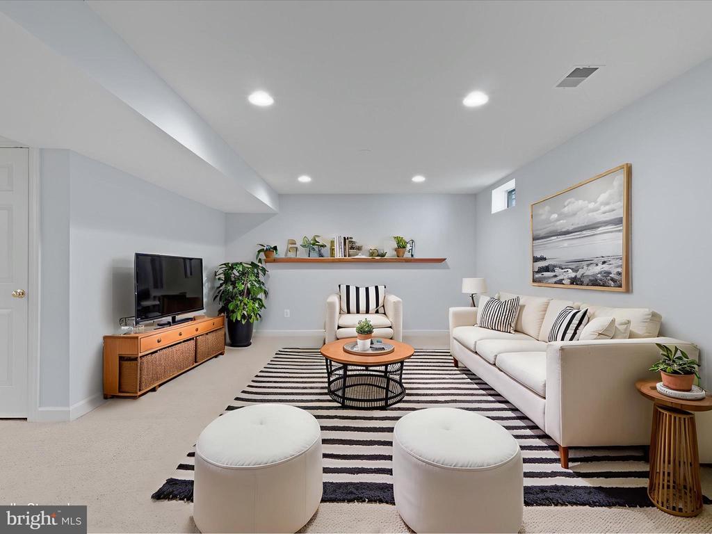 14008 GARROW COURT