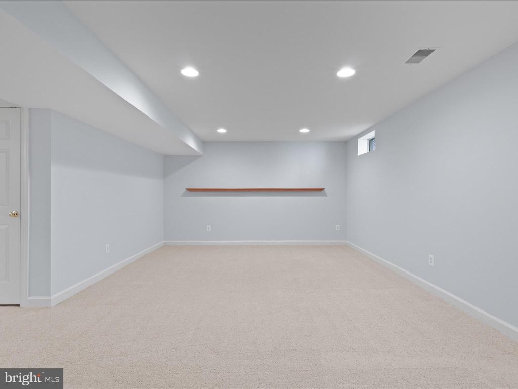 14008 GARROW COURT