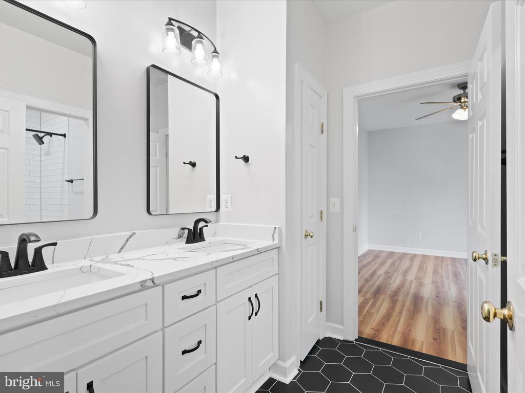 14008 GARROW COURT