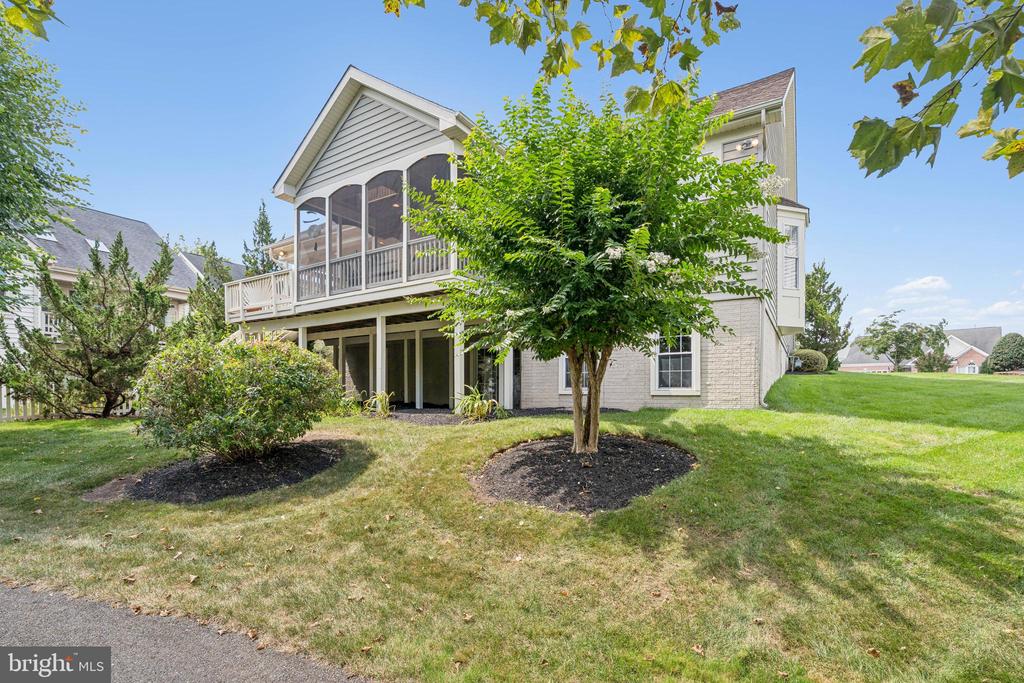 6249 CLAY HILL COURT