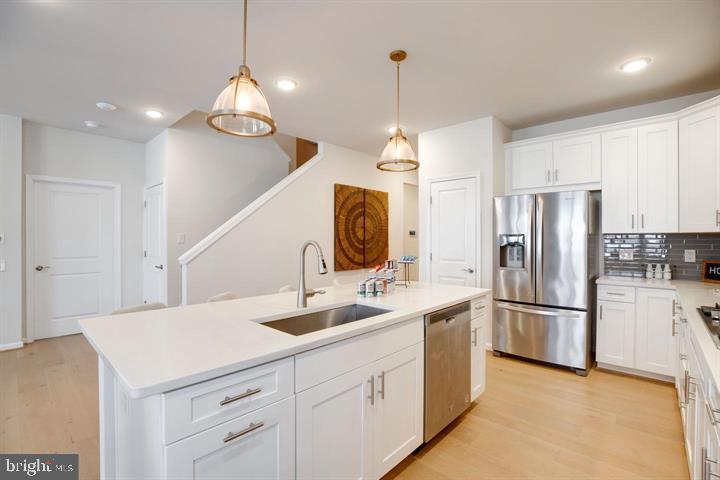 6868 MOONSTONE PEONY LANE