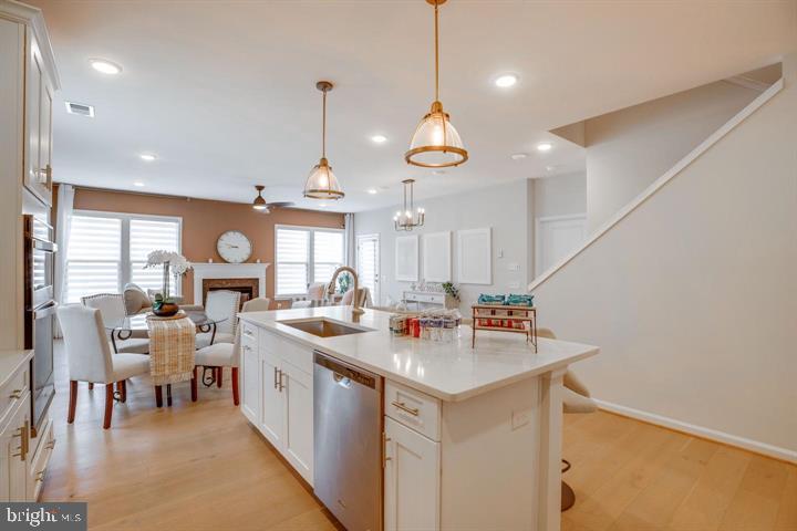6868 MOONSTONE PEONY LANE