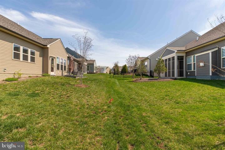 6868 MOONSTONE PEONY LANE