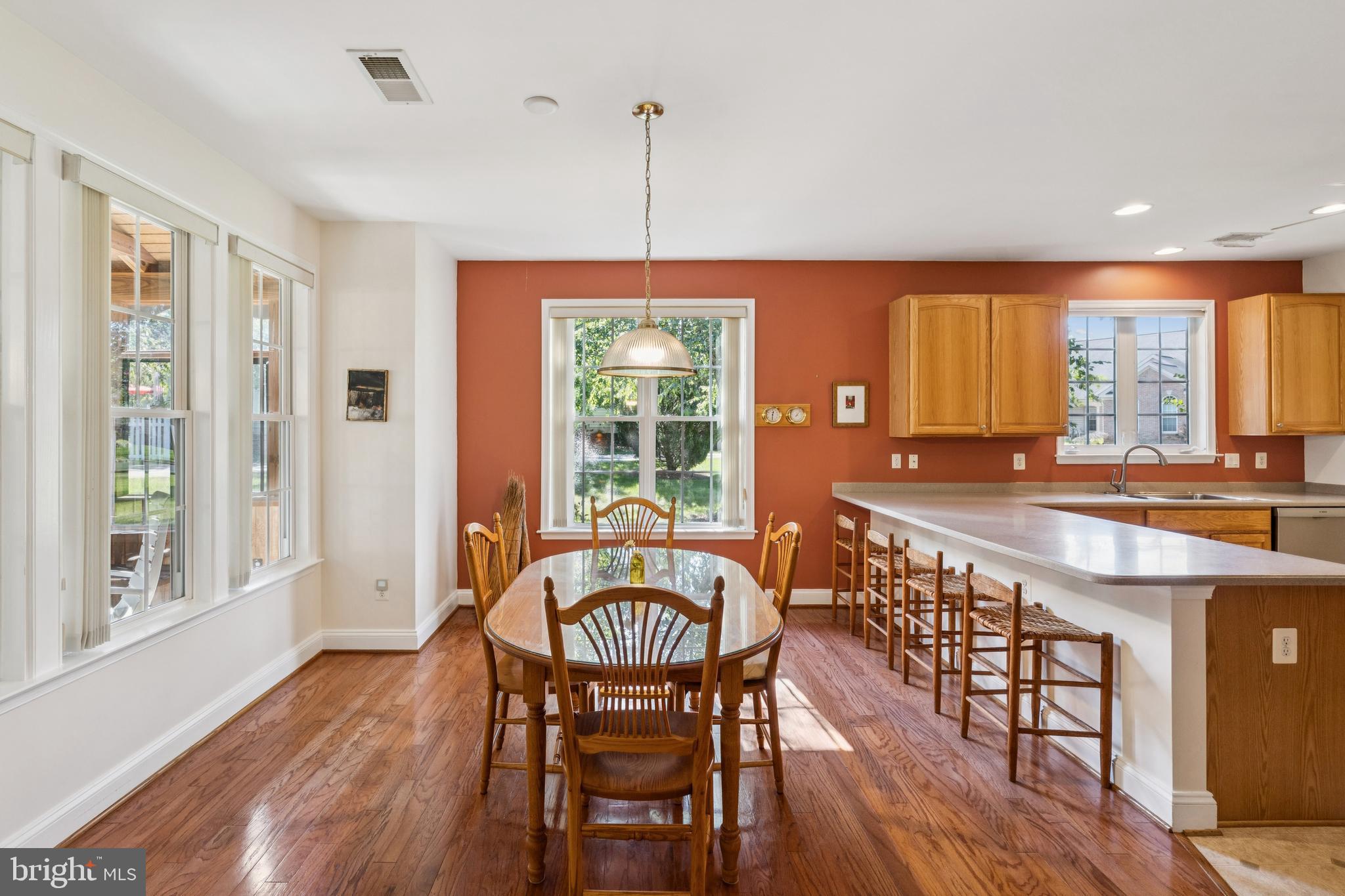 14015 BREEDERS CUP DRIVE