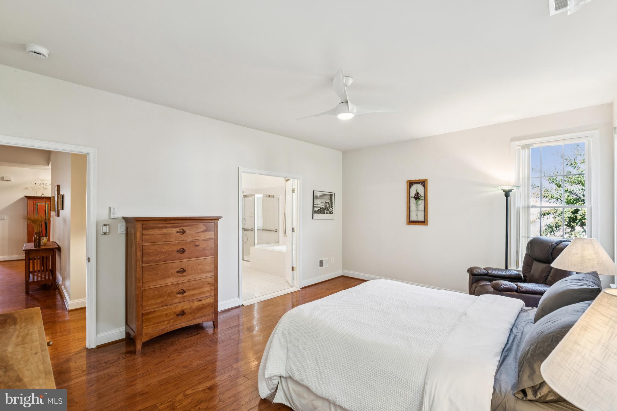 14015 BREEDERS CUP DRIVE