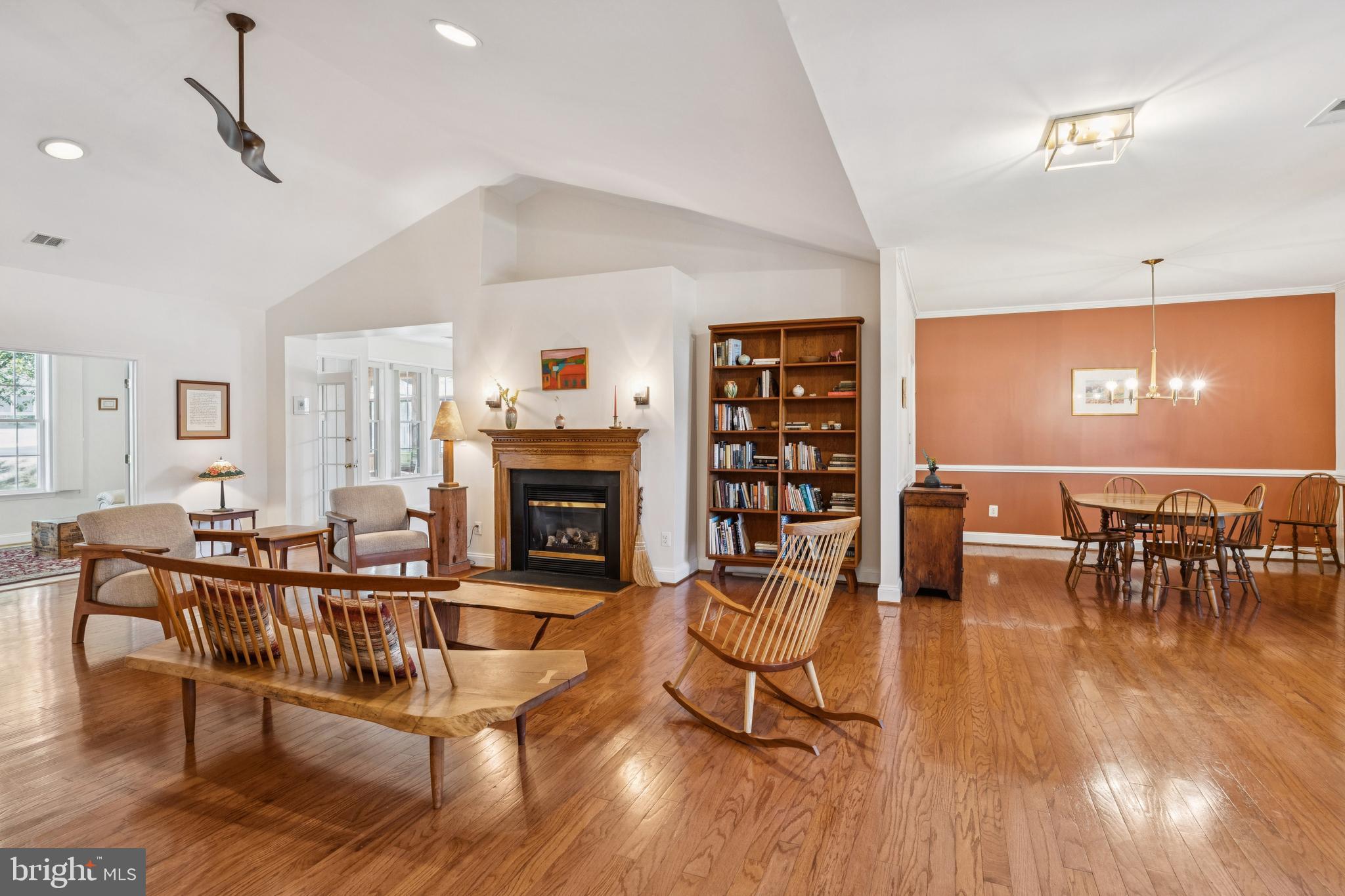 14015 BREEDERS CUP DRIVE