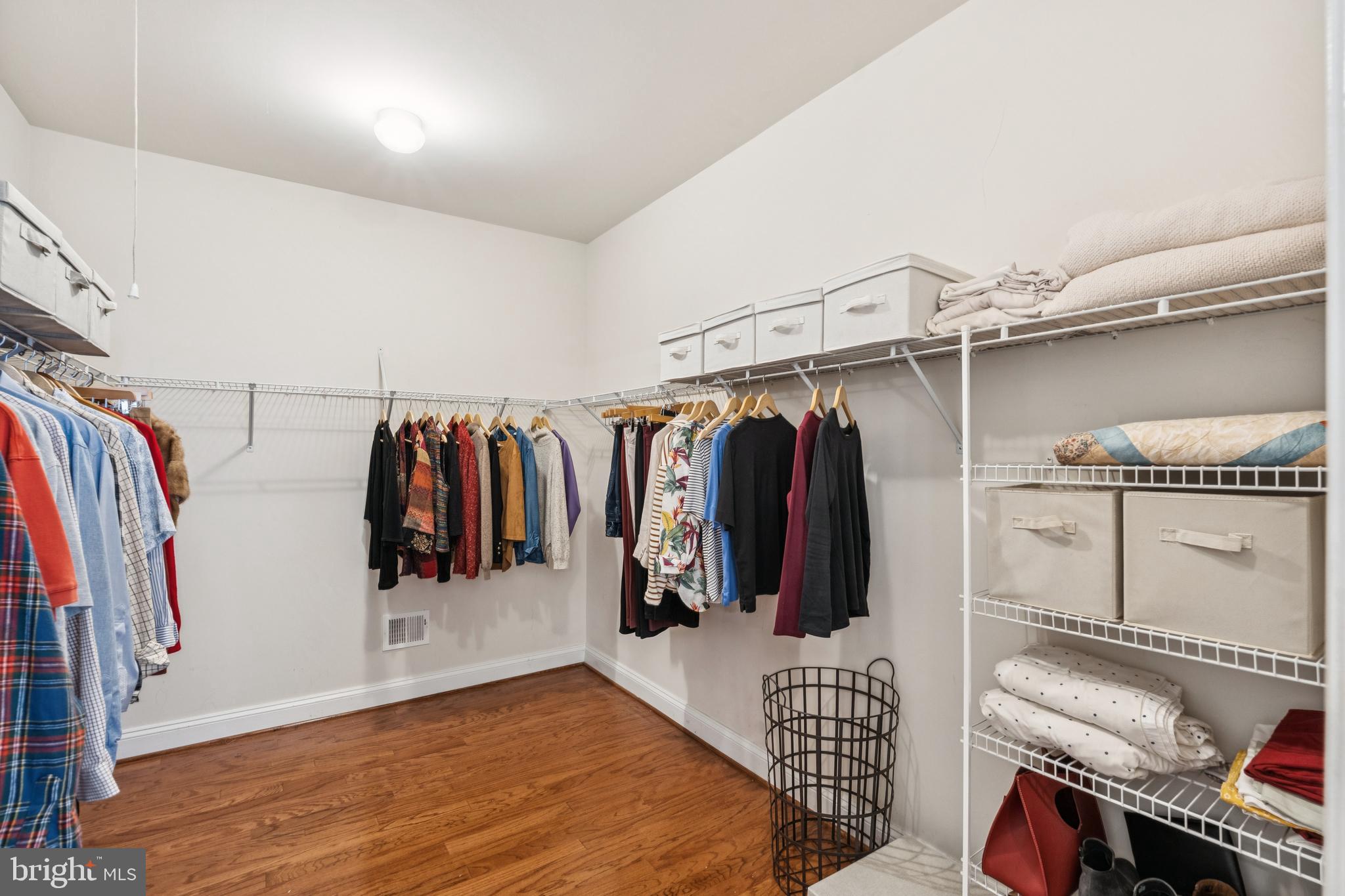 14015 BREEDERS CUP DRIVE