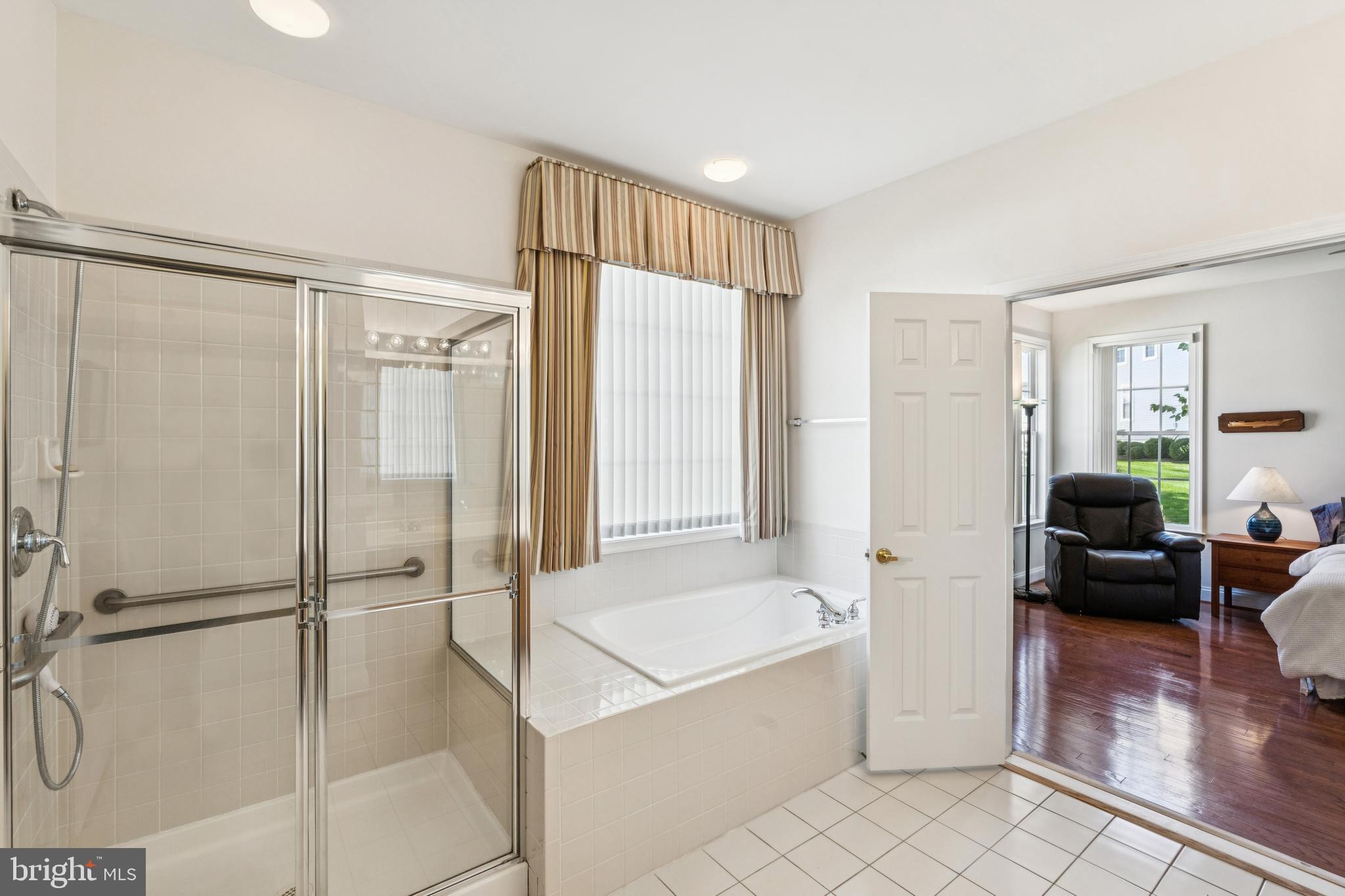 14015 BREEDERS CUP DRIVE