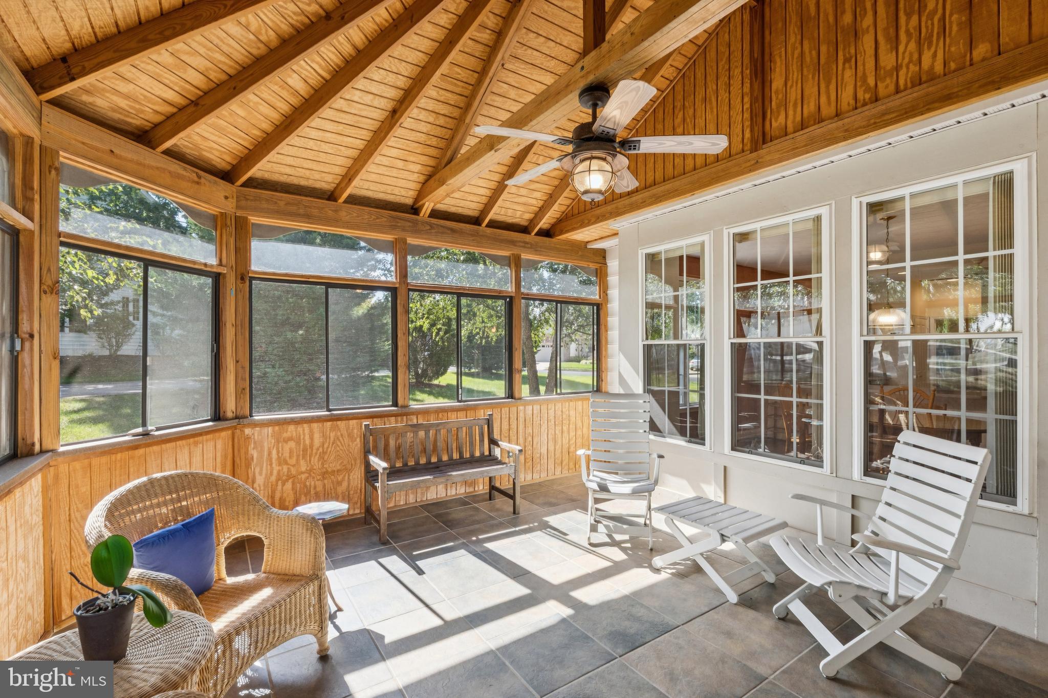 14015 BREEDERS CUP DRIVE