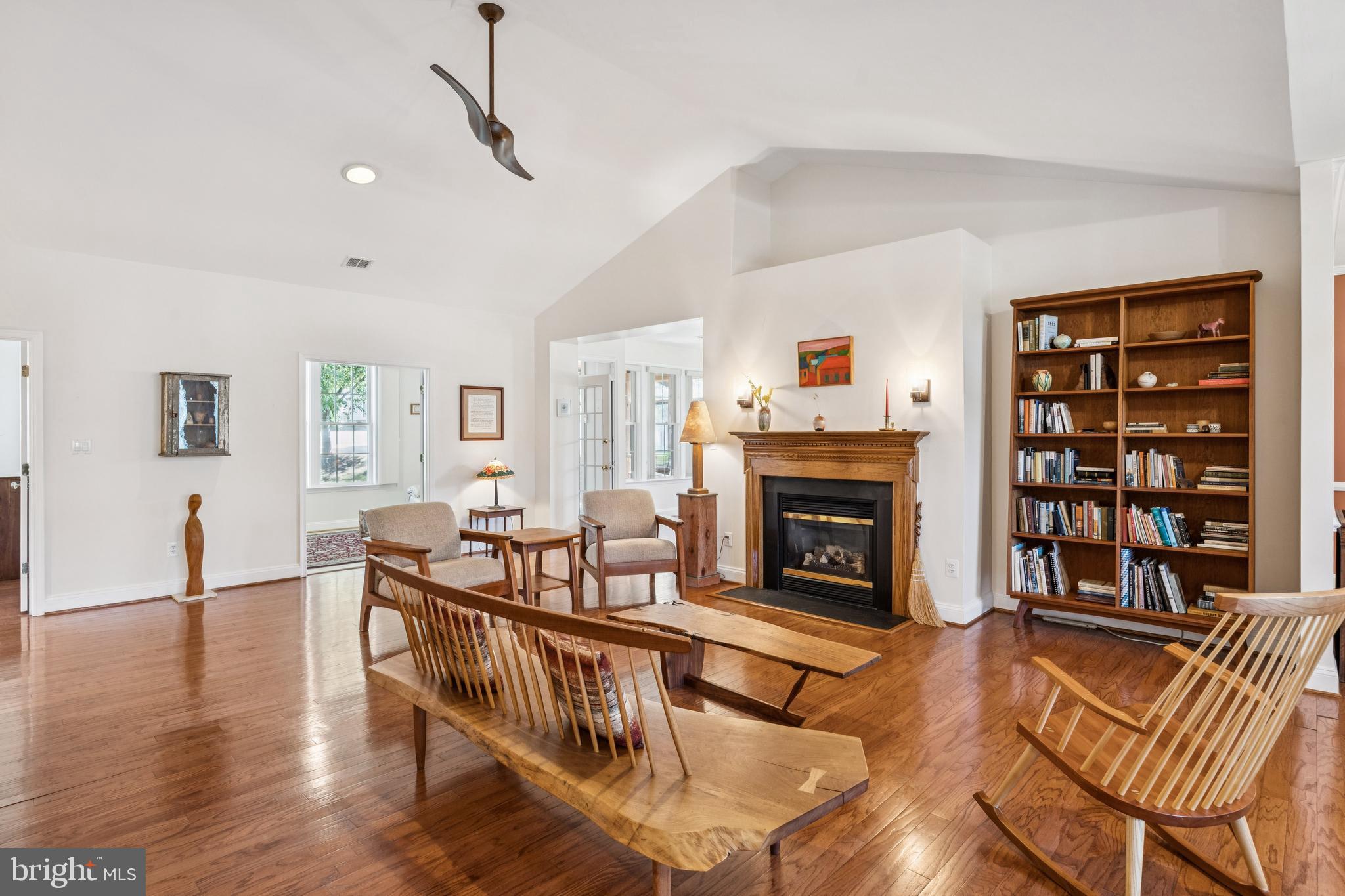 14015 BREEDERS CUP DRIVE