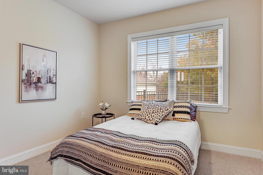 15110 HEATHER MILL LANE 201