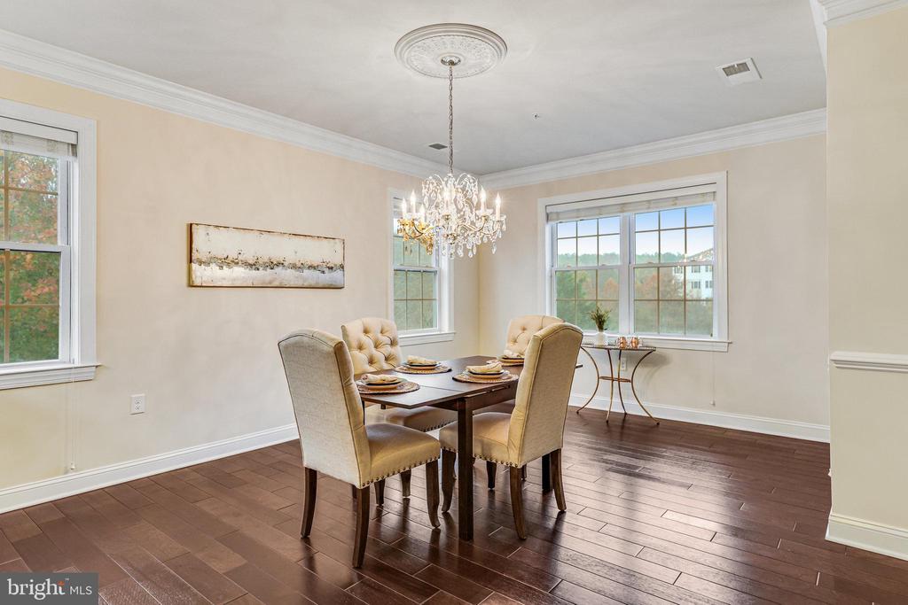 15110 HEATHER MILL LANE 201