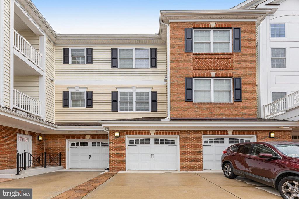 15110 HEATHER MILL LANE 201