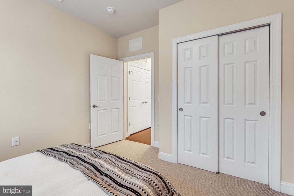 15110 HEATHER MILL LANE 201