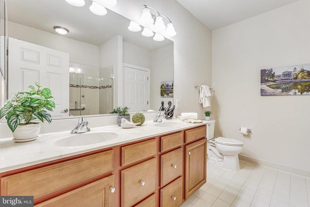 15110 HEATHER MILL LANE 201