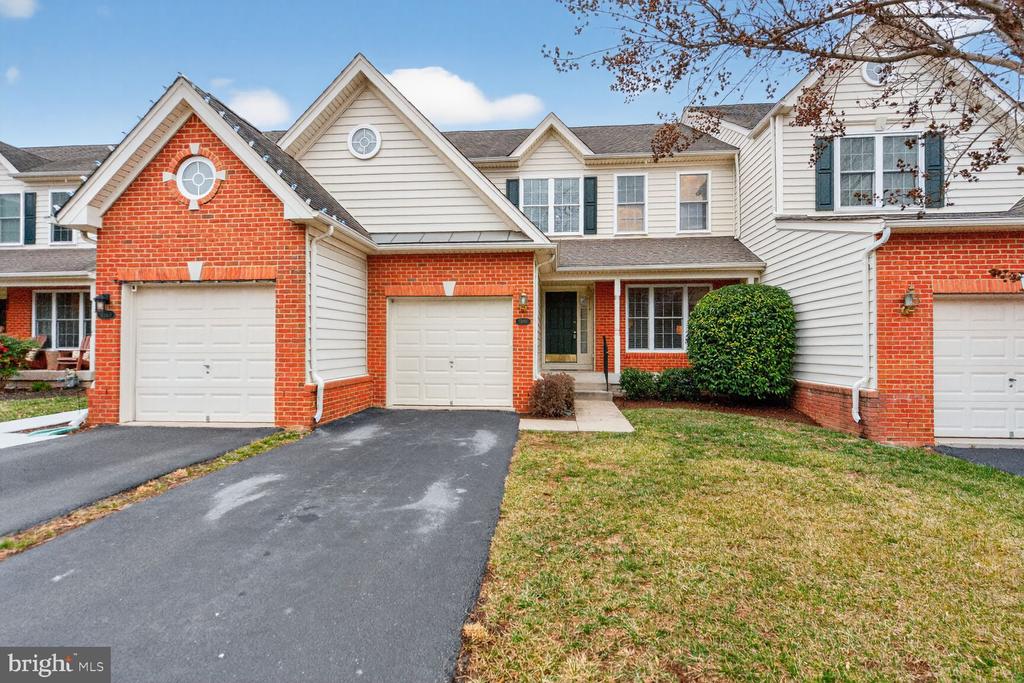 5588 ARROWFIELD TERRACE