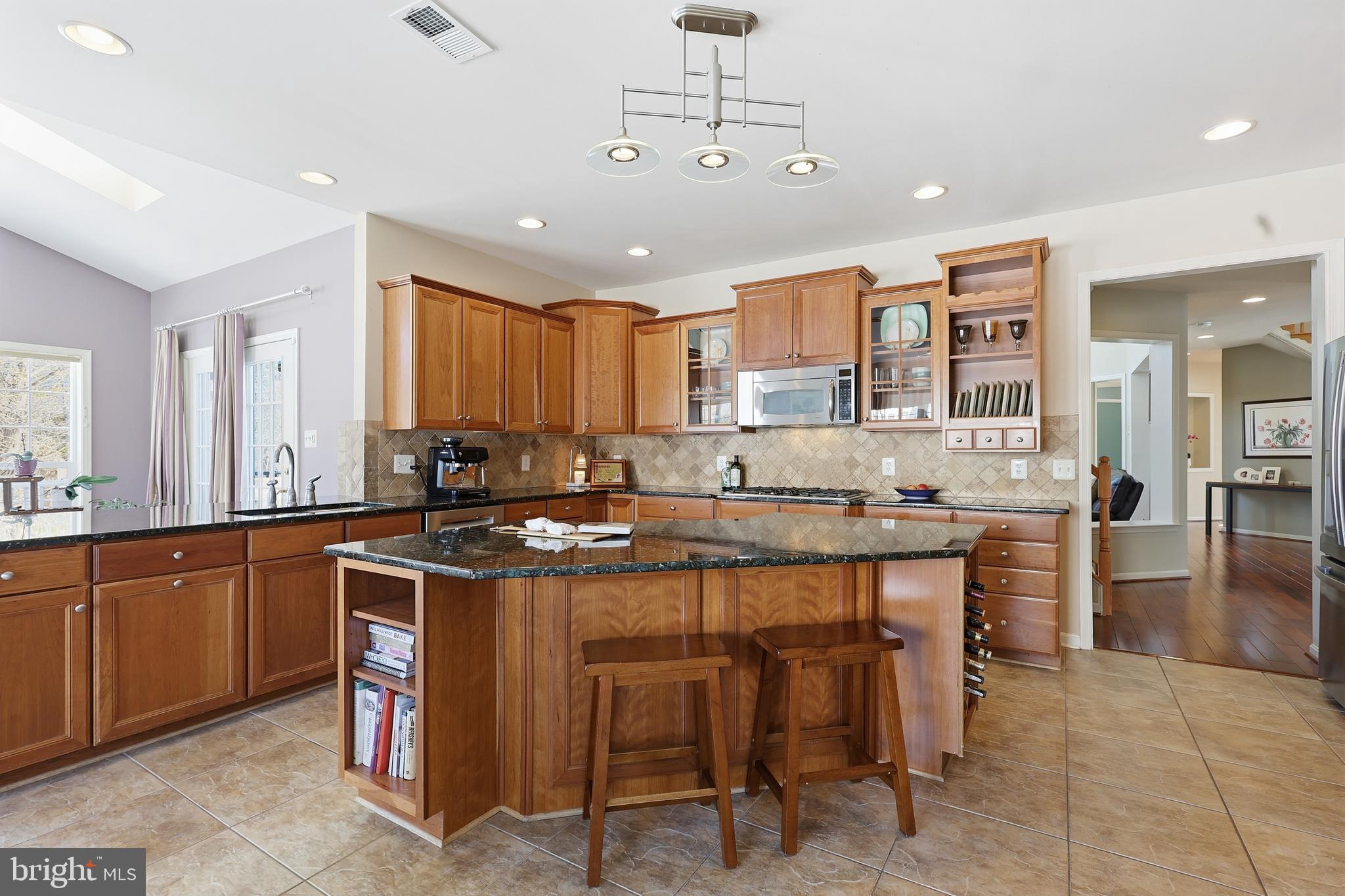 7625 GREAT DOVER STREET