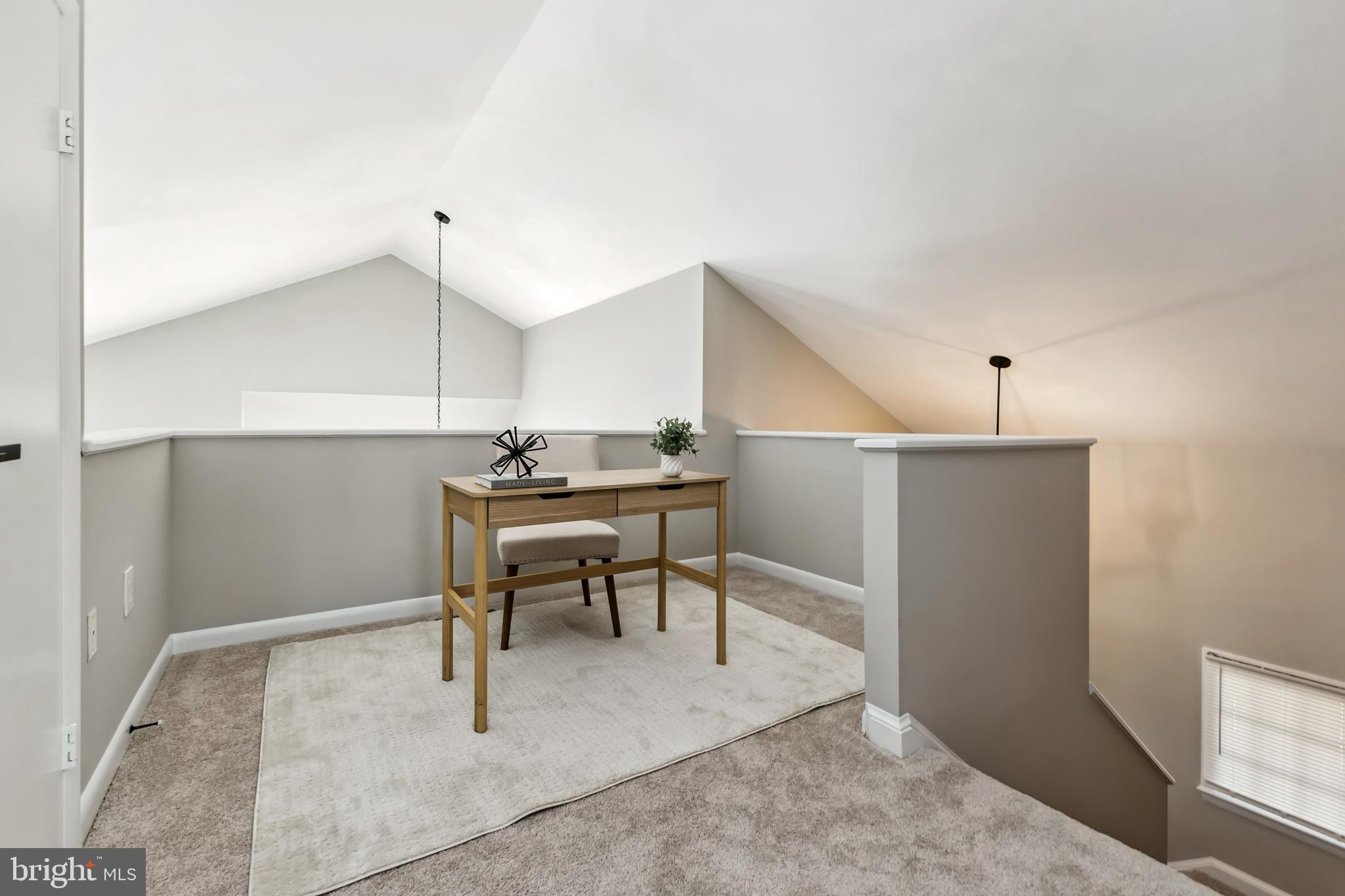 15056 SILVER LEAF COURT