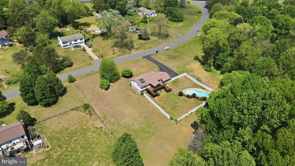 4211 JACKSON MILL ROAD