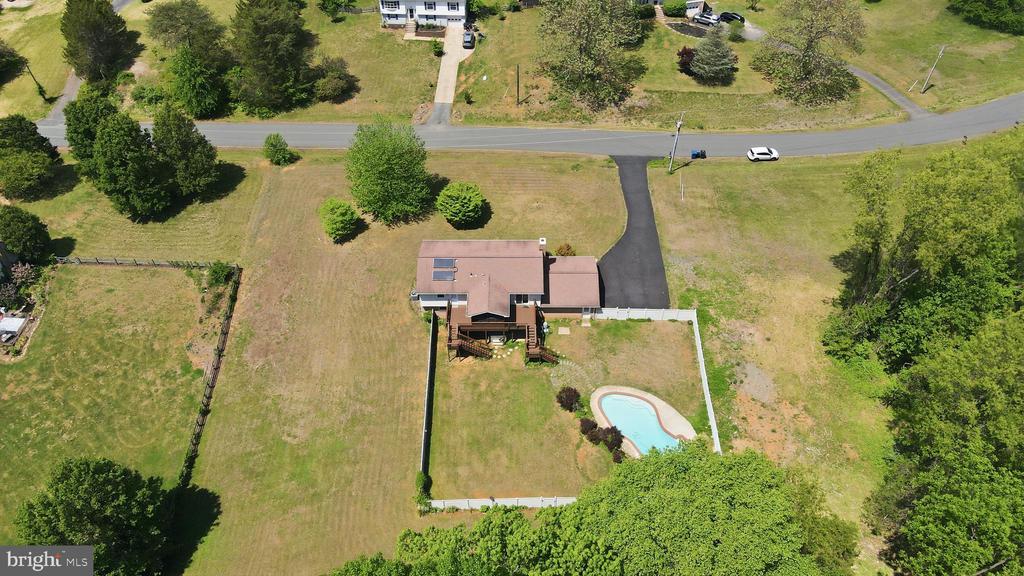 4211 JACKSON MILL ROAD