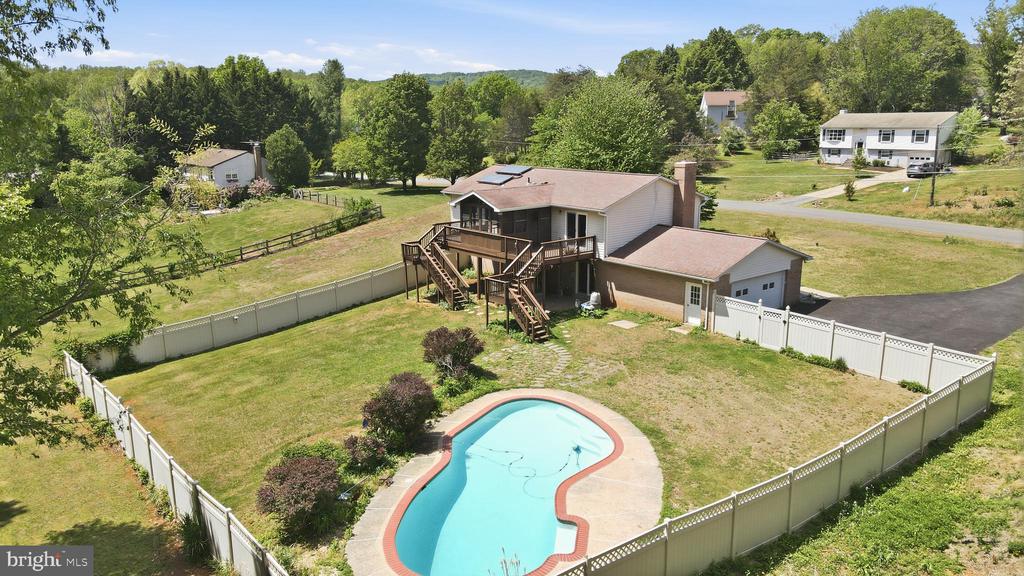 4211 JACKSON MILL ROAD