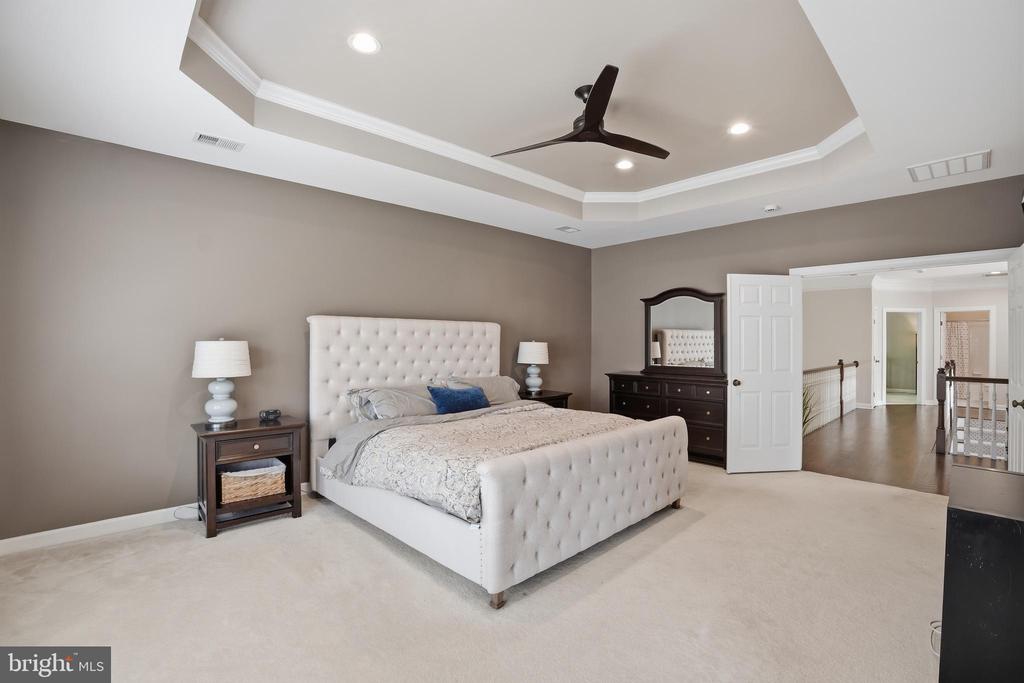7299 PRICES COVE PLACE