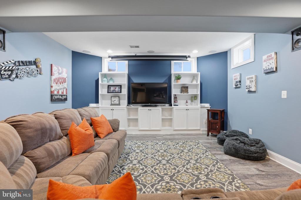 10601 AUSLEY COURT