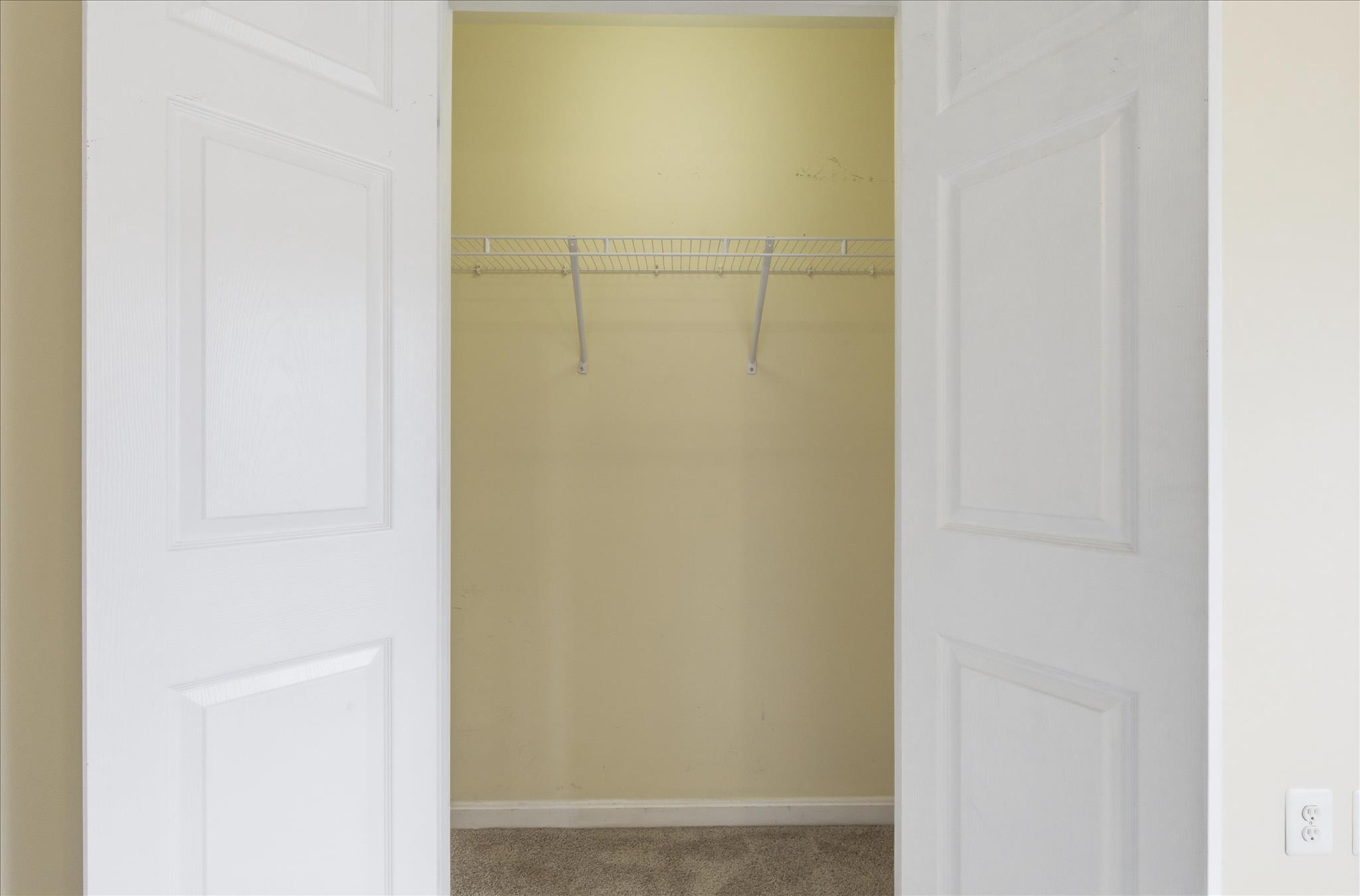 15704 JOHN DISKIN CIRCLE