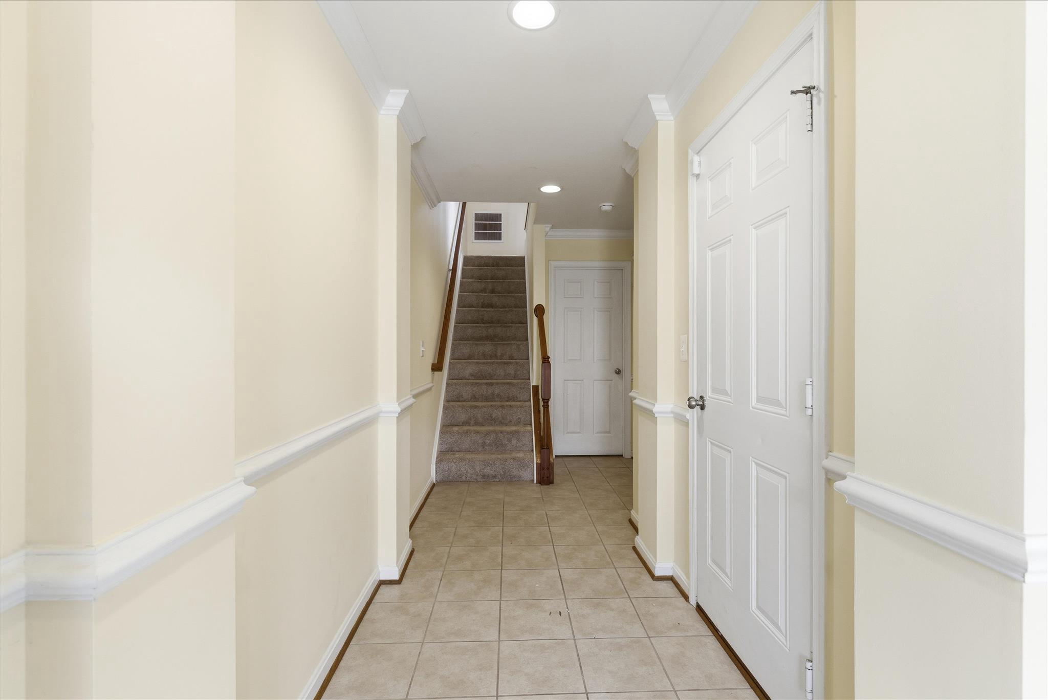 15704 JOHN DISKIN CIRCLE