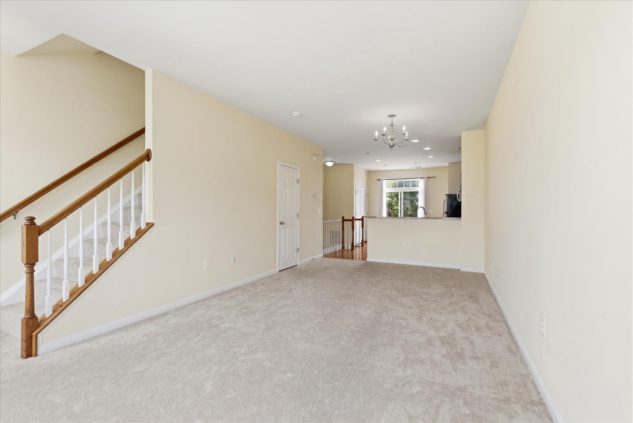 15704 JOHN DISKIN CIRCLE