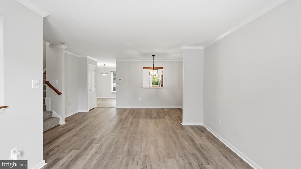 7843 SABRE COURT
